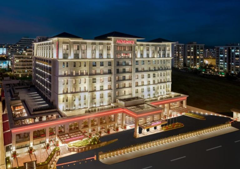 فندق Mövenpick Hotel Istanbul​